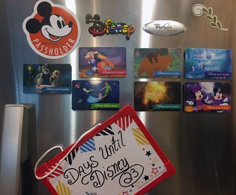 Displaying Disney Gift Cards – as Magnets!